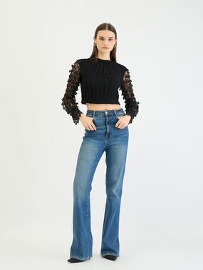 Vanel Collection Black Ribbed Knit Crop Top Sweater W/ Crochet Mesh Sleeves SzL